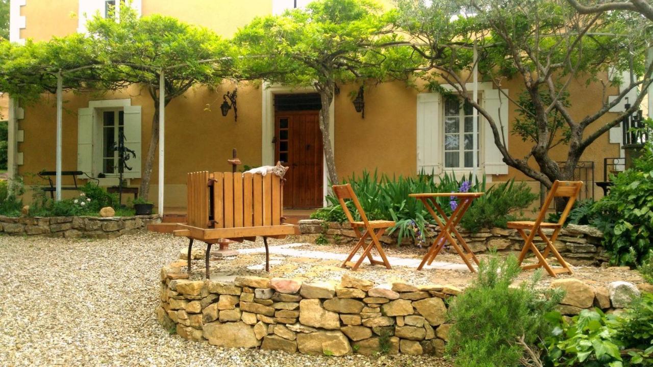 Le Fer En Ceze Bed & Breakfast Sabran Bagian luar foto