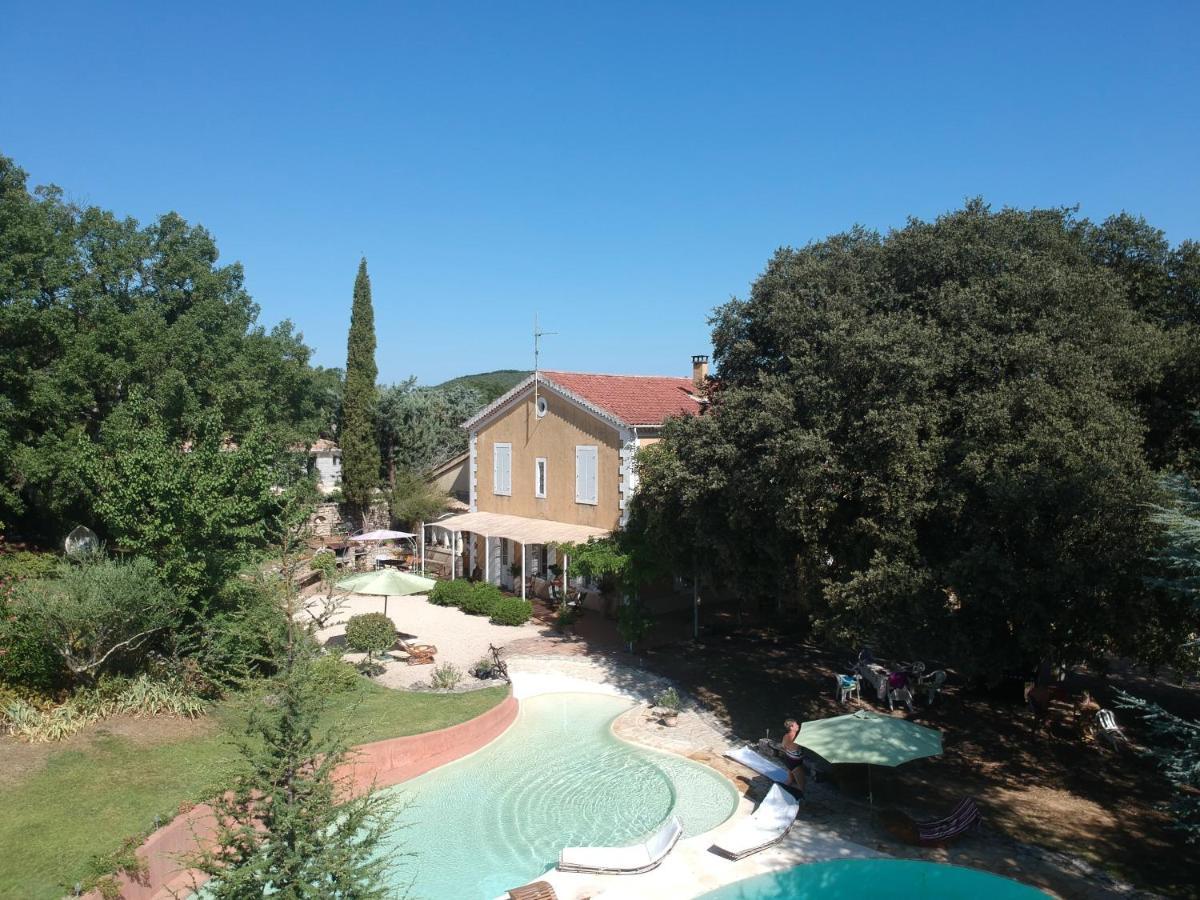 Le Fer En Ceze Bed & Breakfast Sabran Bagian luar foto