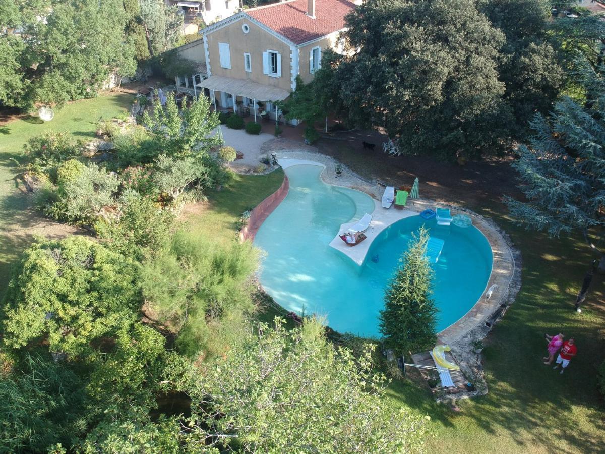 Le Fer En Ceze Bed & Breakfast Sabran Bagian luar foto