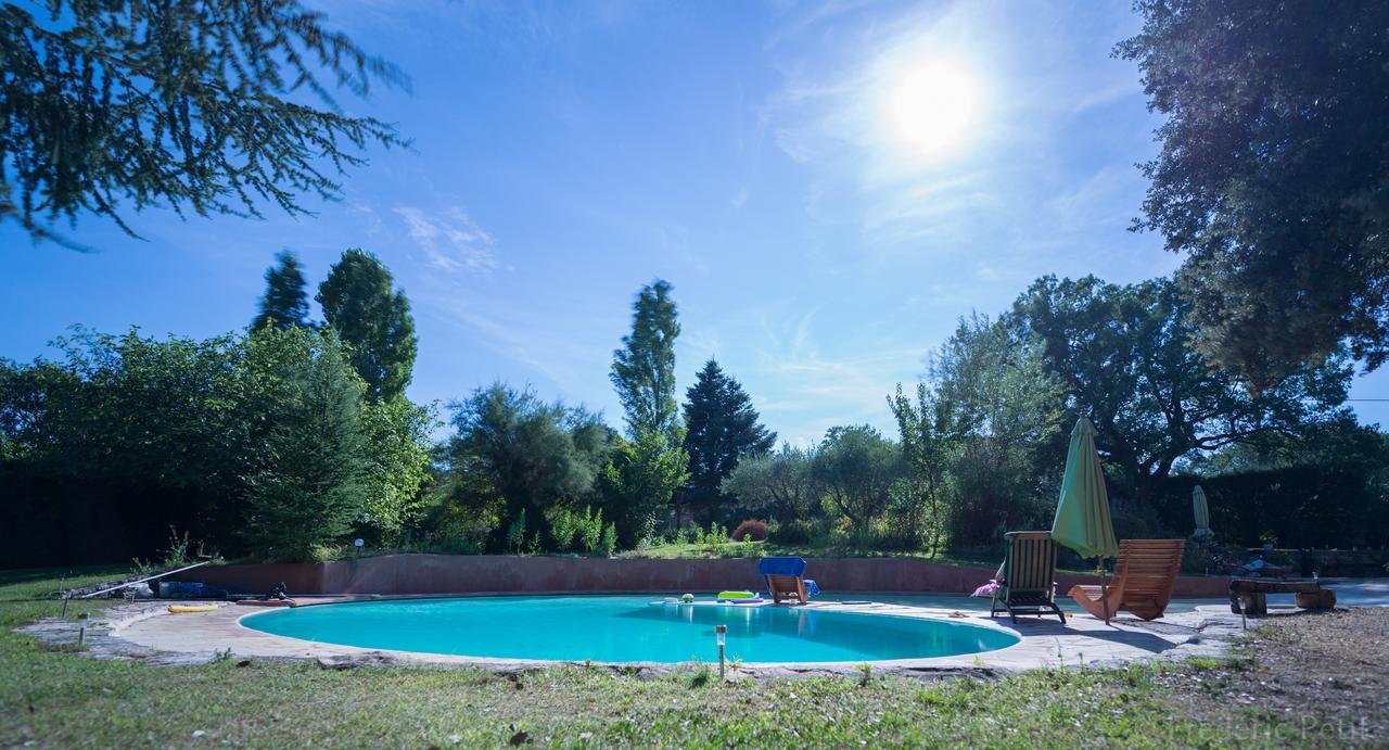 Le Fer En Ceze Bed & Breakfast Sabran Bagian luar foto