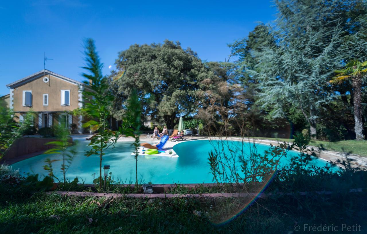 Le Fer En Ceze Bed & Breakfast Sabran Bagian luar foto