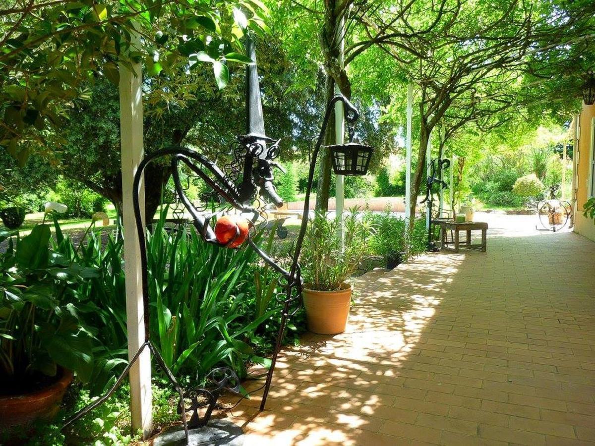 Le Fer En Ceze Bed & Breakfast Sabran Bagian luar foto