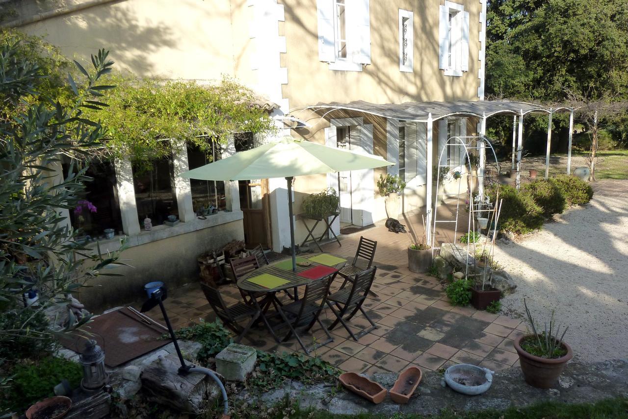 Le Fer En Ceze Bed & Breakfast Sabran Bagian luar foto